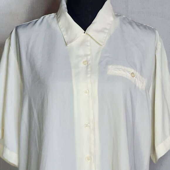 Apparenza Whipped Butter Yellow Poly SS Button Up Chest Pocket Blouse Size 1X - Picture 2 of 16